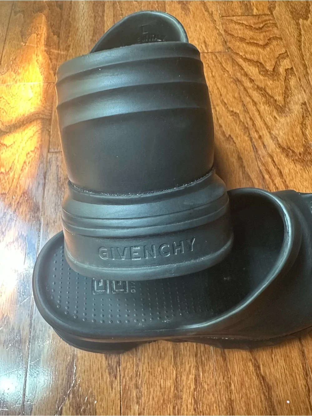 Givenchy sleek molded